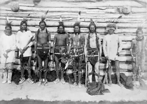 Native American Indian Sioux War Party 1891 Print Poster Wall Reprint Picture A4 - Picture 1 of 6