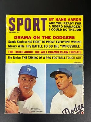 Revista deportiva - Edición de octubre de 1965 con cubierta de Sandy Koufax Maury Wills Dodgers Foto 1 de 3