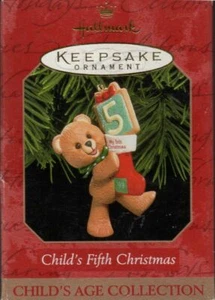 HALLMARK KEEPSAKE CHRISTMAS ORNAMENT - CHILD'S FIFTH CHRISTMAS - NEW IN BOX - Picture 1 of 2