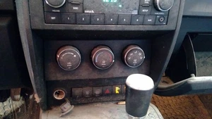 Heater Climate Temperature Control Manual Control Fits 08-09 NITRO 5177694 - Picture 1 of 1