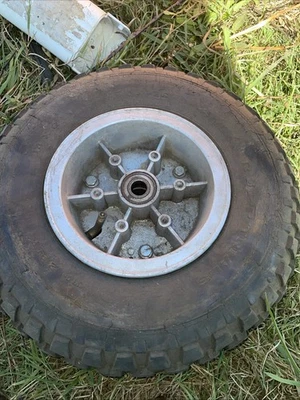 Mini rueda de bicicleta Arctic Cat Prowler 1972 14x6 Foto 1 de 4