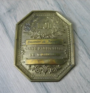 Ancienne Plaque Chasse La LOI Domaine BIGOT Garde Particulier de Mr RICARD - Picture 1 of 5
