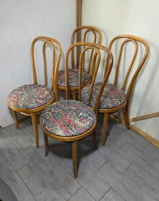 Juego de 4 sillas de comedor vintage de madera curvada estilo Thonet - modernas de mediados de siglo Foto 1 de 4