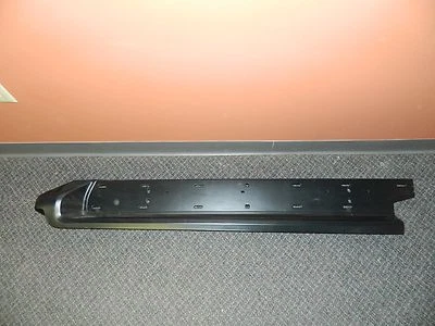 Новый оригинальный производитель 2007-2016 Ford Expedition правый передний глянцевый чехол для подножки правая сторона 131"" - Изображение 1 из 3