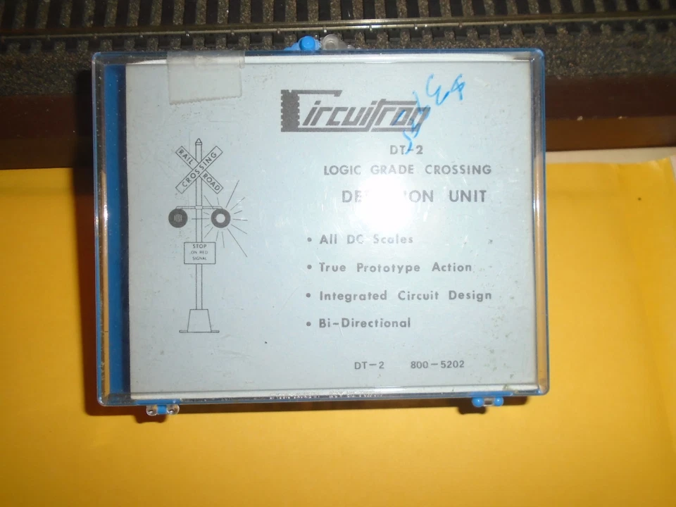 CIRCUITRON #800-5202 DT-LOGIC GRADE CROSSING DETECTION UNIT - Image 1 of 1