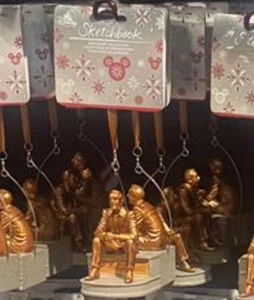 Disney Parks Walt Disney Weihnachtsschmuck Skizzenbuch - Bild 1 von 1