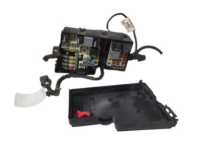 Scatola fusibili Ford Focus II Turnier DA 1.6 Diesel 80kw 2009 27514672 - Immagine 1 di 4