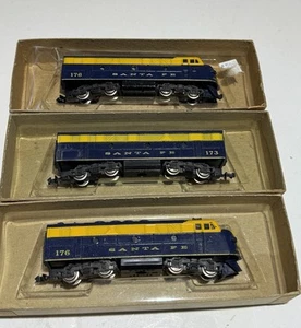 N Scale Con-Cor F3 ABA A powered B dummy A dummy SANTA FE 2301 2311 2311 - Picture 1 of 24