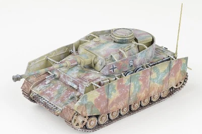 63263 Dragon Models Sd.Kfz.161 Panzer IV J 1/72 Model German Army 15.PzGrenDiv - Image 1 of 2