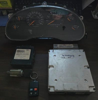 1996 1997 Ford Mustang GT V8 4.6 Computer ECU, Cluster, Ignition, Key M/T 122K - Image 1 of 4
