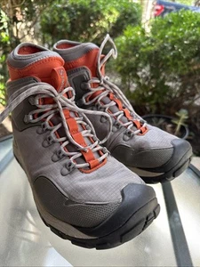 Bota con suela Simms Intruder Vibram para hombre talla 9 - Imagen 1 de 12