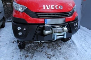 Piastra verricello IVECO Daily 4x4 2007-2014 nel paraurti originale - Foto 1 di 6