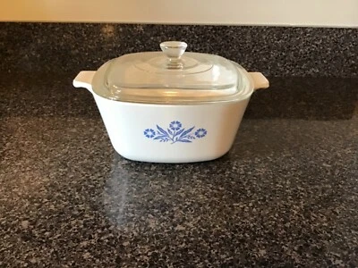 VTG CORNING WARE BLUE CORNFLOWER CASSEROLE 1 3/4 QT P-1 3/4-B ERROR NO MADE USA - Image 1 of 4