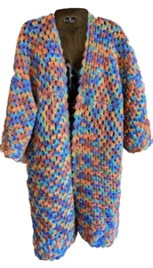 Grobe Oma Jacke Strickjacke offen lang Handarbeit gehäkelt One Size Hippie Boho - Bild 1 von 6