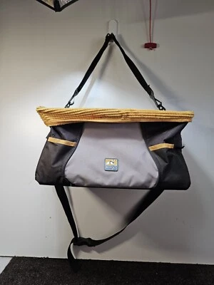 Asiento de coche Kurgo Skybox para perros mascotas sin amarre - hasta 30 libras Foto 1 de 4