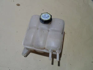 VOLVO C30.  MK1 .2.4i gasolina.   TANQUE DE EXPANSIÓN - Imagen 1 de 1