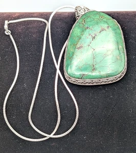 Sterling Silver Large Green Turquoise Pendant on 20" Wheat Chain ~ 51.2g - Picture 1 of 8