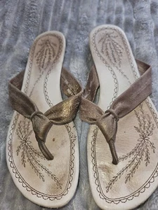 Ladies Hush Puppies Size 6 Sandals Been Worn But Still Plenty Of Wear Left . - Picture 1 of 3