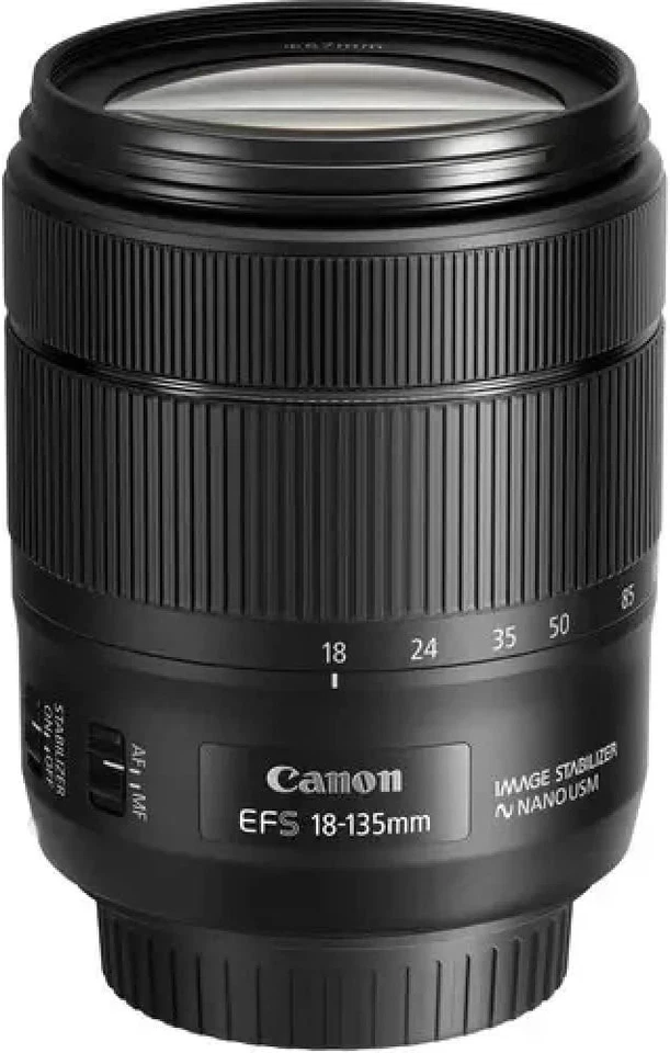 Canon EF-S18-135㎜ F3.5-5.6 IS USM APS-C compatible standard zoom lens - Image 1 of 1