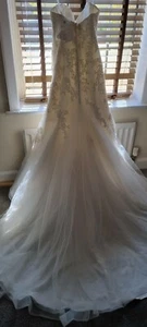 *Price Drop* Ivory lace wedding dress size 14 NWT Justin Alexander - Picture 1 of 9