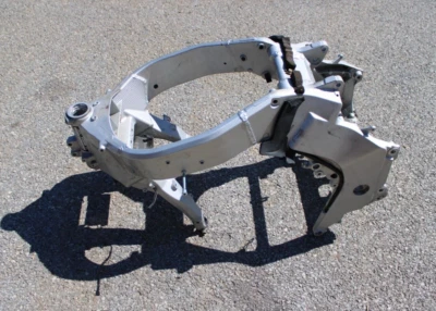 Cuadro Honda ST1300 2004 50100-MCS-L02ZA Foto 1 de 4