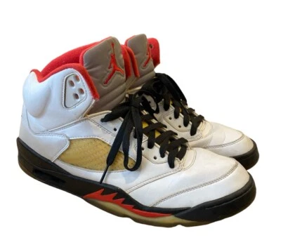 1358) 2000 Nike Air Jordan 5 V Retro Blanco/Rojo Fuego 136027-101 Para hombres Talla 10.5 Foto 1 de 4