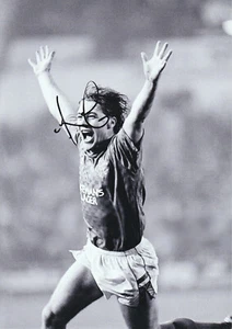 Signed ALLY MCCOIST A4 Glagow Rangers Photo - PROOF/FCOA - Scotland - Picture 1 of 5
