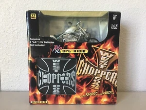 2004 Funline West Coast Choppers R/C Radio Control Motorcycle CFL-RIGID Silver - Picture 1 of 2