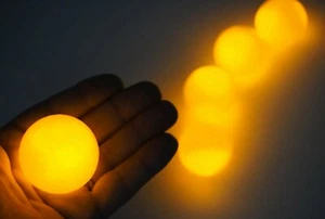 Light up Golf Balls for Night Play LED Glow Surlyn Golfball casing 5 Pack YELLOW - Picture 1 of 8