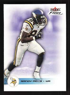2003 Fleer Focus #30 Randy Moss - Minnesota Vikings - Image 1 of 2