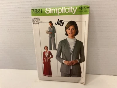 7834 Vintage Simplicity Sewing Pattern Misses 1970s Jiffy Knit Pullover Dress - Image 1 of 4
