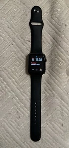 Apple Watch 42mm, 7000 seriesAluminum Case With Band- Black - Photo 1 sur 4