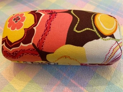 VERA BRADLEY “BUTTERCUP” Hard Large Sunglass Eyeglass Case (RETIRED) - EUC - Image 1 of 3
