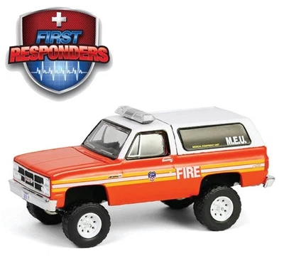 GMC Jimmy - Medical car of FDNY - 1987 - Firetruck - Greenlight 1:64 - Immagine 1 di 4