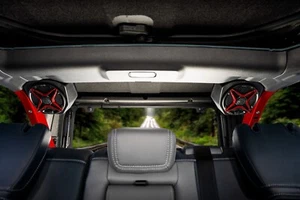 2021-2024 Ford Bronco 4-Türer hinten SSV Works Lautsprecher 6,5" Upgrade mit roten Gittern - Bild 1 von 5