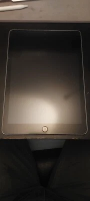 Apple iPad 6 Gen 9.7" 128GB + Apple Pencil - Immagine 1 di 4