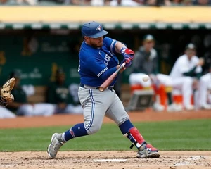 Alejandro Kirk Swinging at the Plate Toronto Blue Jays 8x10 MLB Baseball Photo - Picture 1 of 1