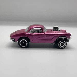 Hot Wheels '62 Corvette Gasser in pink mit silbernen Felgen (custom) - Bild 1 von 5