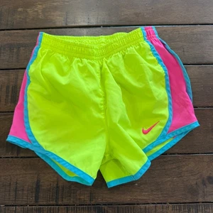 Nike Dri Fit Shorts, 6x - Picture 1 of 3