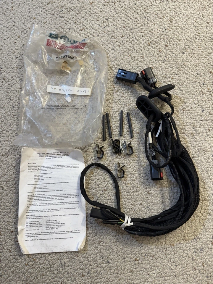 Mopar 04707682 Trailer Hitch Wire Harness for Voyager Caravan - Image 1 of 4