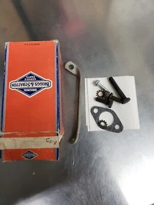 New Old Stock 298081 Carburetor Bracket Kit Briggs & Stratton QTY 2 - Picture 1 of 1