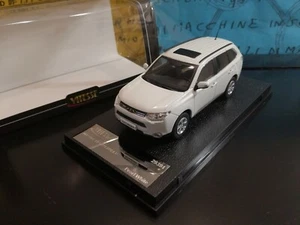 1/43 Vitesse Mitsubishi Outlander 29391 bianco blanc white weiss 4x4 4wd SUV - Foto 1 di 1