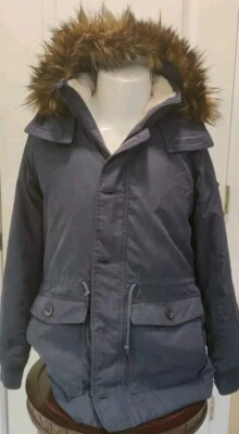 Abrigo Chaqueta Parka Hollister Para Mujer Piel Sintética Forrada con Capucha Azul Marino Pequeño Foto 1 de 4