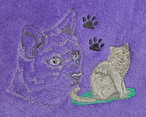 Gray Cat with Paw Print Embroidered Fleece Throw - Purple - Picture 1 of 2