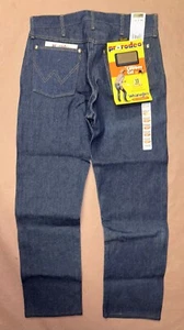 Vintage 1990’s Wrangler Cowboy Cut, ProRodeo, Deadstock NWT, Size 32x30 - Picture 1 of 3