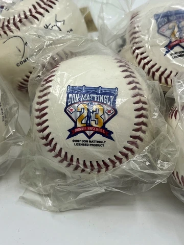 Don Mattingly Donnie 1997 Commerative Edition Rawlings Baseball in Bag Lot of 7 Cover