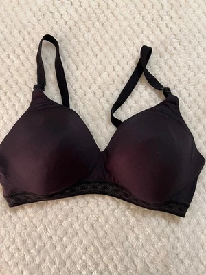 Warners 38B  Style 01269 black WF. GUC - Image 1 of 4