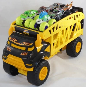 Hot Wheels Monster Trucks Monster Mover Transporter El Toro & 6 Monster Trucks - Picture 1 of 5