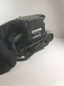 Levigatrice a nastro resistente Black & Decker vintage CAT #4025-10 funzionante ottima - Foto 1 di 8