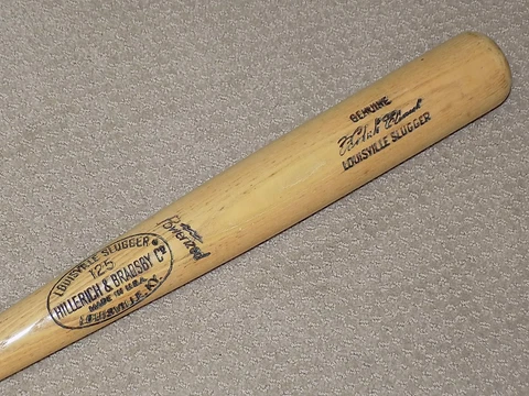 Roberto Clemente H&B Game Used Bat Pittsburgh Pirates HOF Mears A 7 Cover